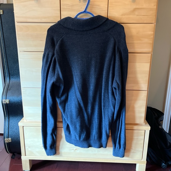 Medium J Crew navy blue cardigan - Picture 2 of 3